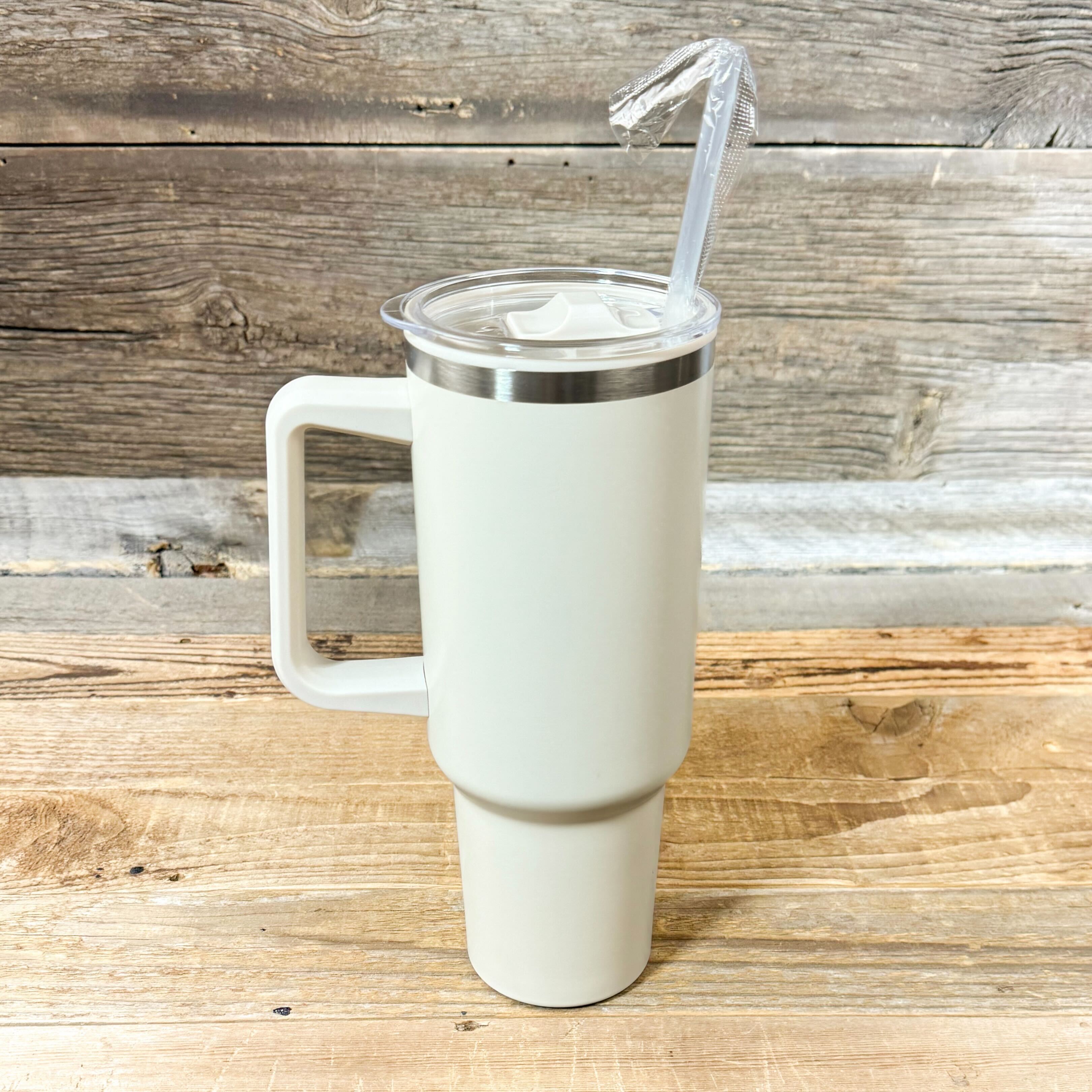Izzy Mug with Straw - 2 Colors! – THE MINT BAR WYO Izzy Mug with Straw - 2 Colors! – THE MINT BAR WYO